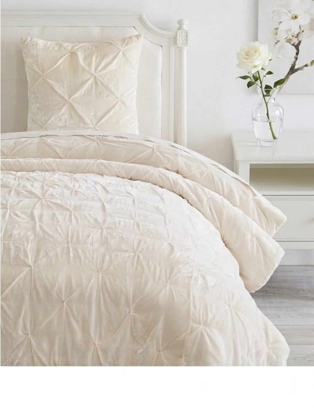Pottery Barn Kids Quilt Set Velvet Pintuck Full Queen Ivory 1 Euro Sham